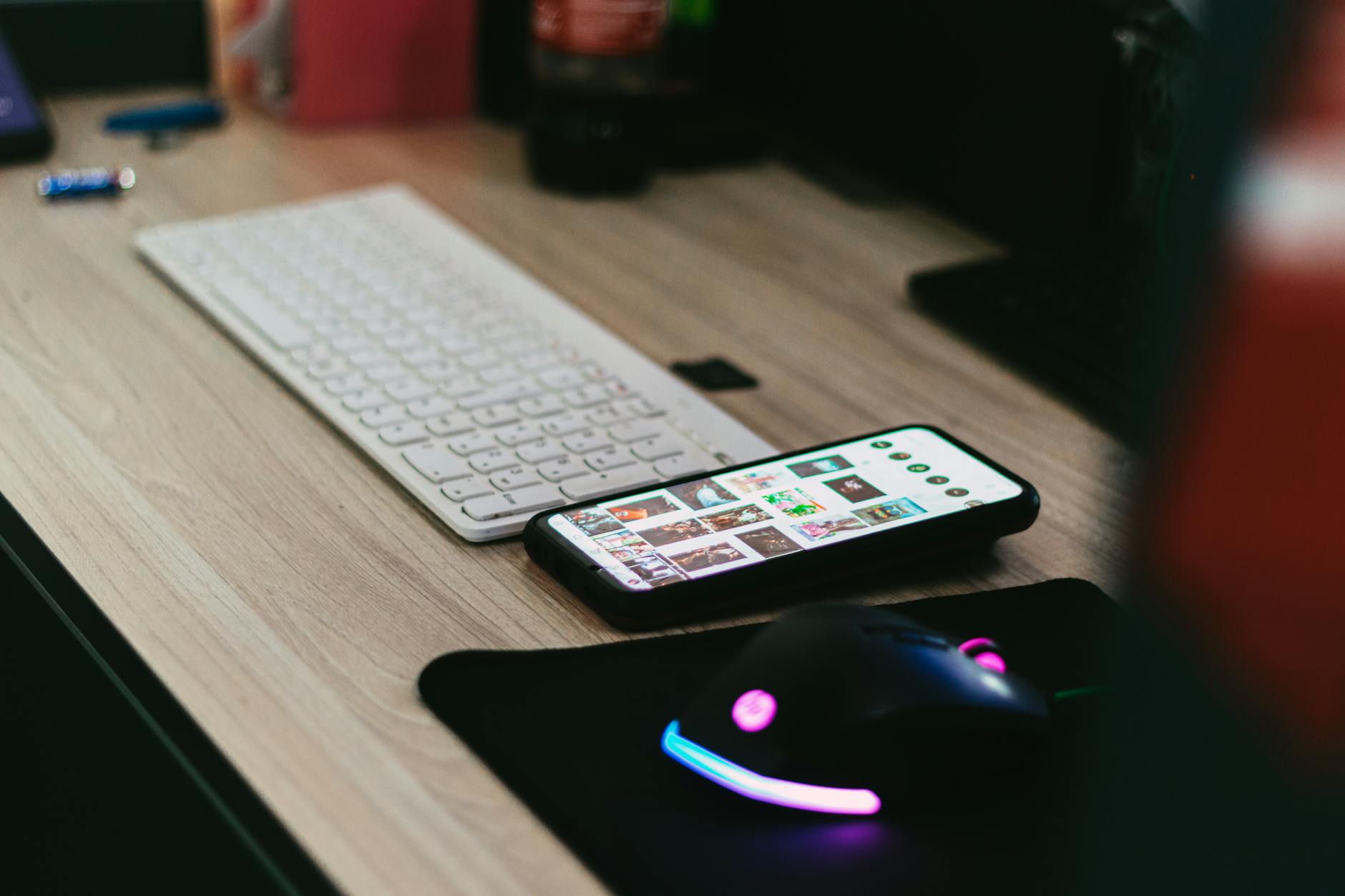 Okosotthon a káosz ellen: Így kösd össze az elszigetelt IoT-eszközeidet egy lokális, privát Home Assistant szerverrel, ami akkor is működik, ha elmegy az internet